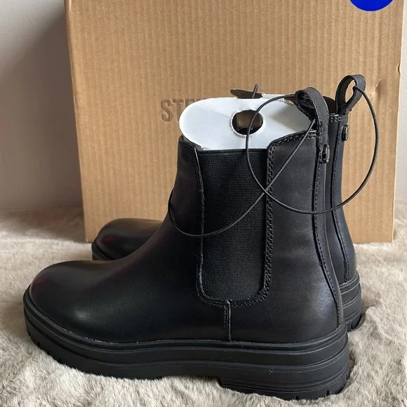 Steve Madden - Leather Chelsea Boots - Picture 3 of 9